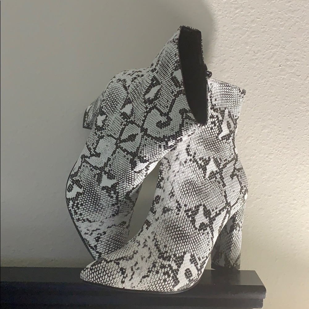 Faux Snake Skin Booties